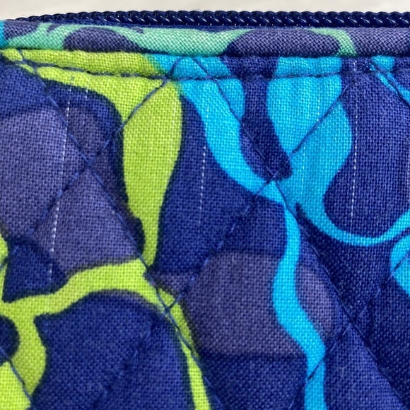 Vera Bradley Wallet Katalina Blues Floral Print Zip Around Accordion Design - Picture 9 of 10